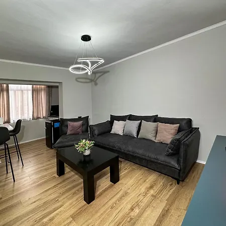 Select Apartment